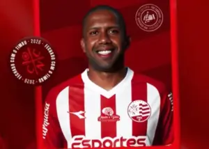 Náutico confirma a contratação de Jonas Toró, ex-Ponte Preta