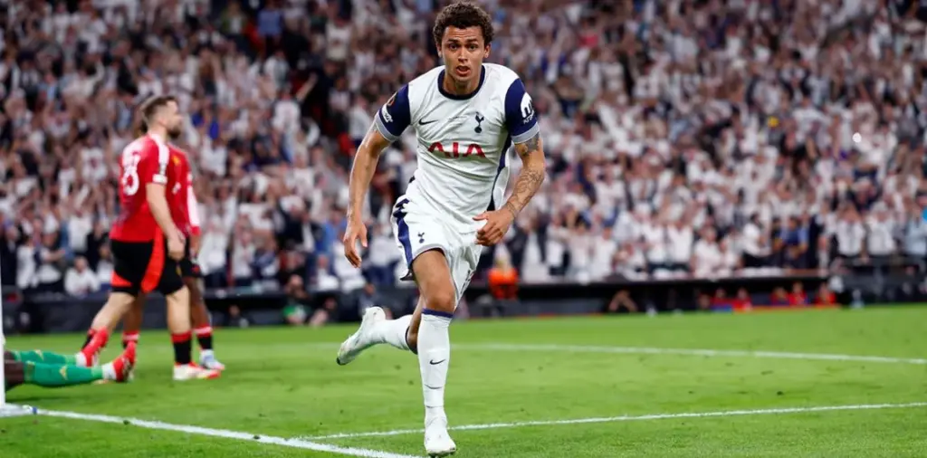 Brennan Johnson - Foto: Divulgação/Tottenham