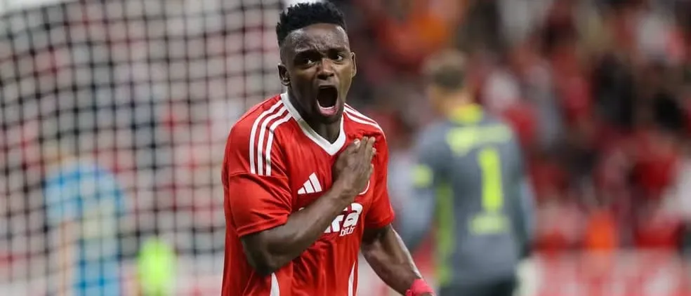 Botafogo tem interesse em atacante do Internacional