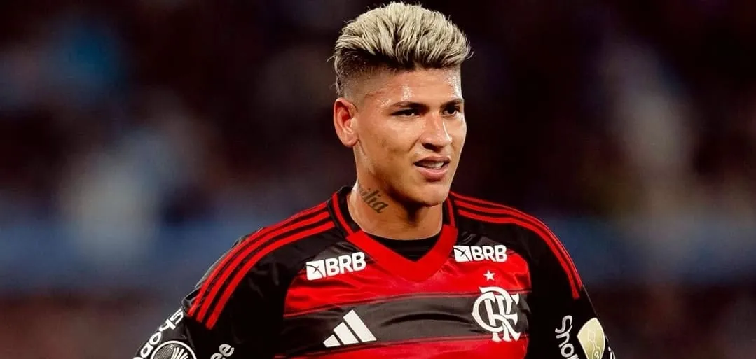 Carrascal em ação pelo Flamengo (Foto: Adriano Fontes-CRF)