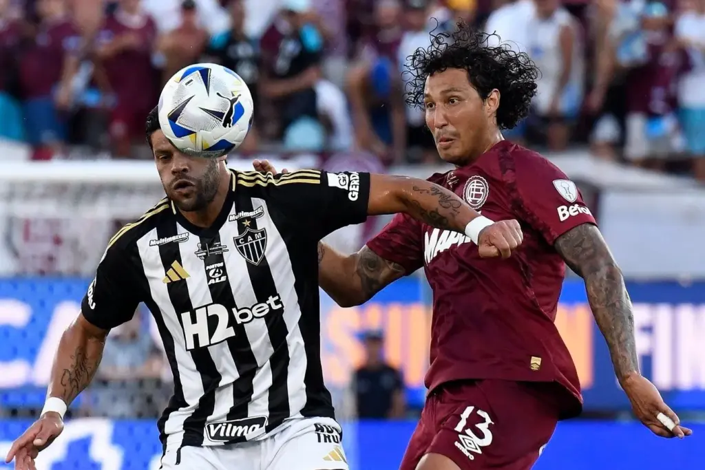 
ESPECIAL SUL-AMERICANA: Atlético-MG amargou vice diante do Lanús (Foto: Divulgação)