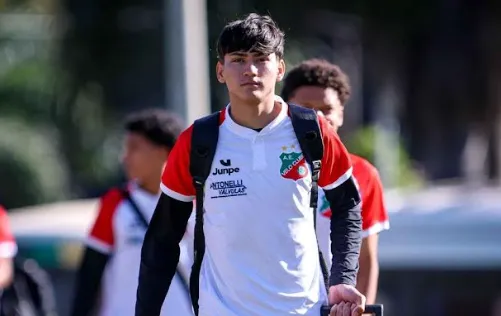 Com apenas 17 anos, jovem atacante deixa o MT para brilhar no futebol paulista