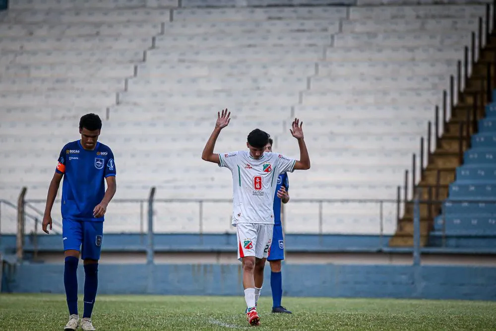 Com apenas 17 anos, jovem atacante deixa o MT para brilhar no futebol paulista 2 IMG 20251211 WA0013