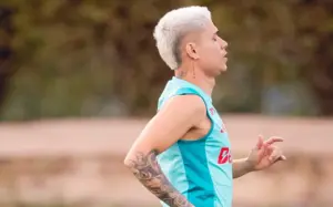 Luiz Araújo reconhece favoritismo do PSG na final contra o Flamengo