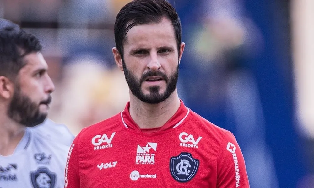 Remo renova contrato do goleiro Marcelo Rangel, de 37 anos