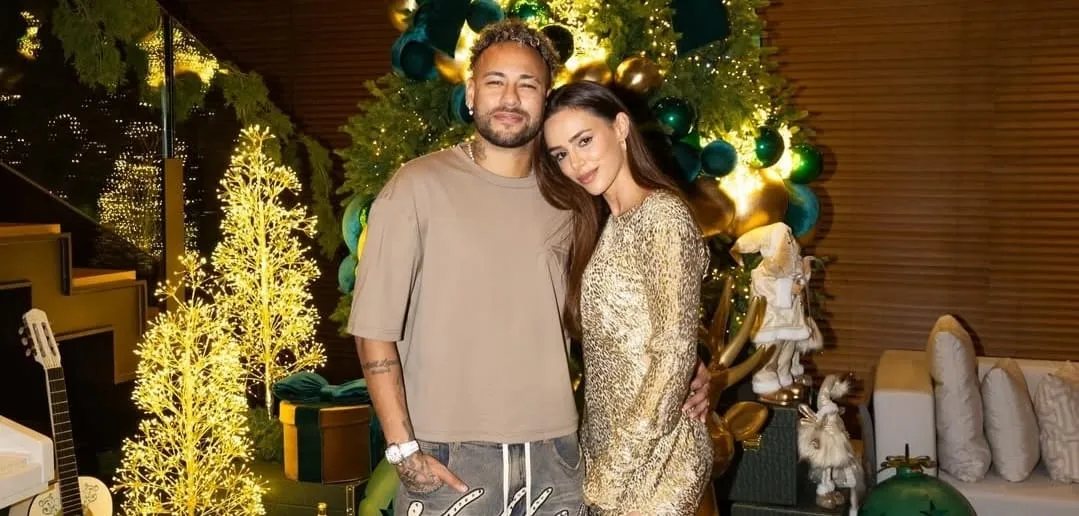 Neymar ao lado de Bruna Biancardi (Foto: Reprodução-Instagram @neymarjr)