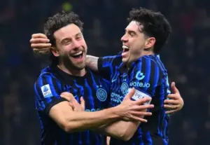 ITALIANO: Inter de Milão encerra invencibilidade do Como e assume a ponta