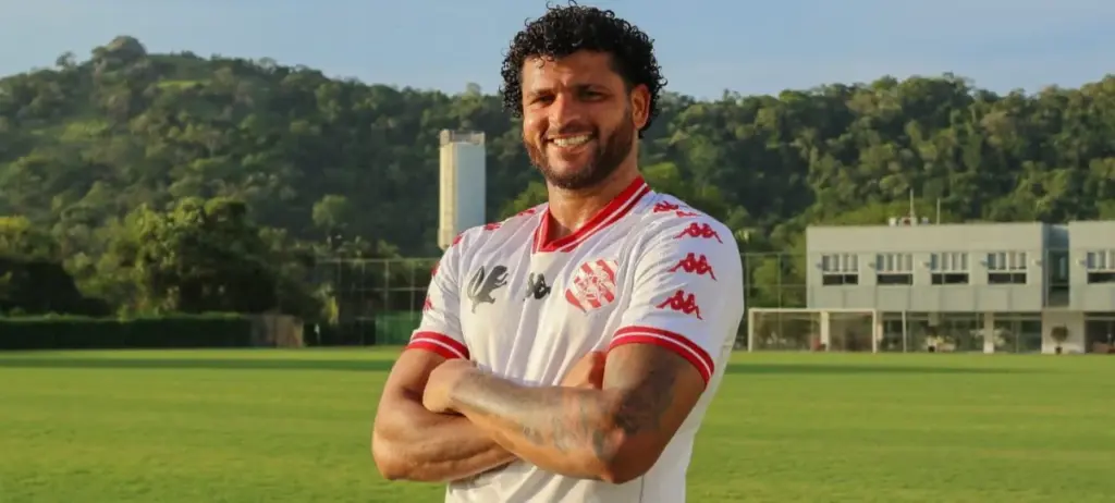 Atacante retorna ao Bangu para a disputa do Carioca