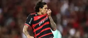 Zagueiro do Coritiba exalta Pedro no Flamengo: 'Muito recurso'