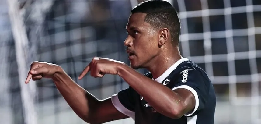 Pedro Rocha negocia renovação com Remo para disputa da Série A