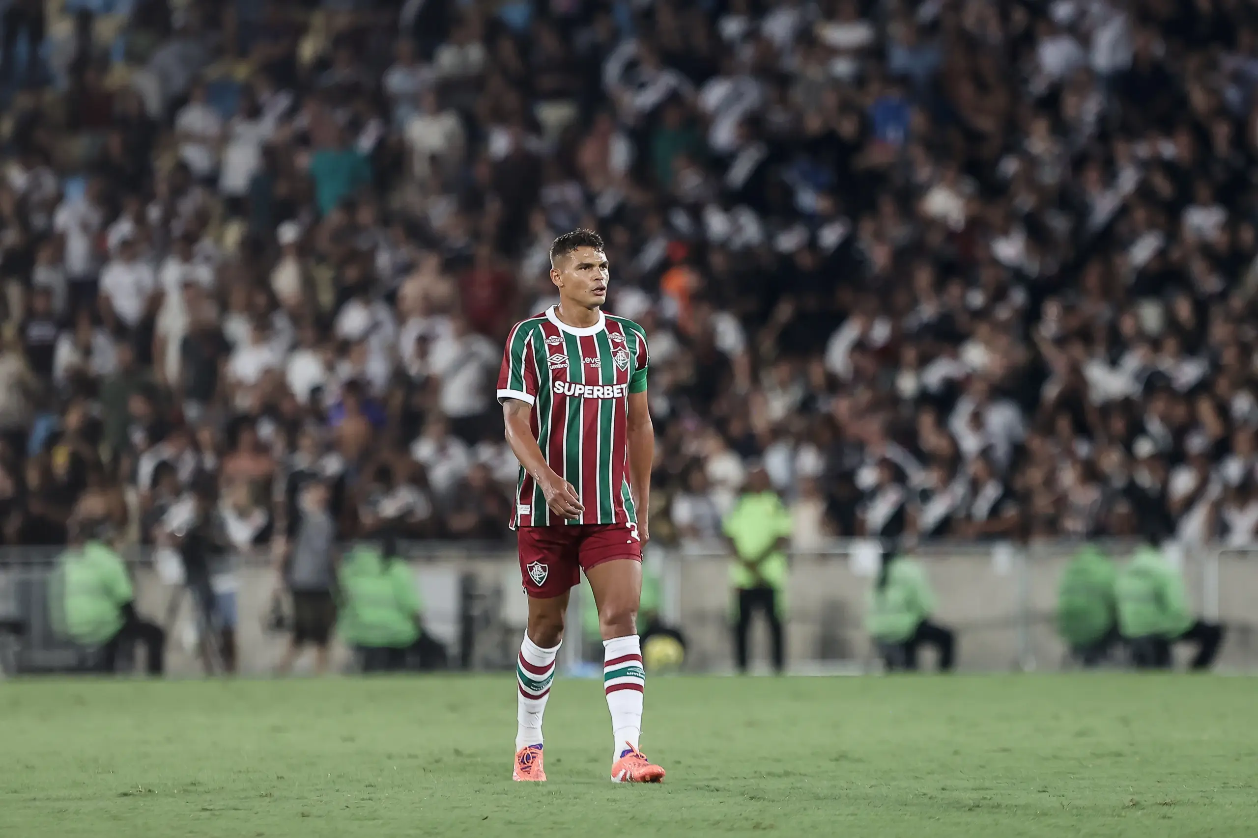 Thiago Silva deixou o Fluminense e acertou com o Porto-POR