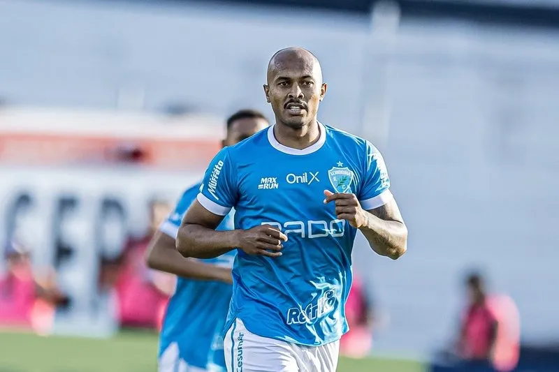 Santa Cruz acerta contratações de Hamilton e Quirino (Foto: Reprodução/ Londrina)