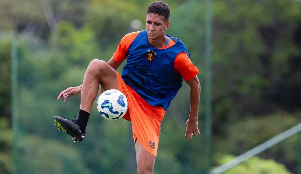 Sport vende Riquelme ao Botafogo por valor milionário