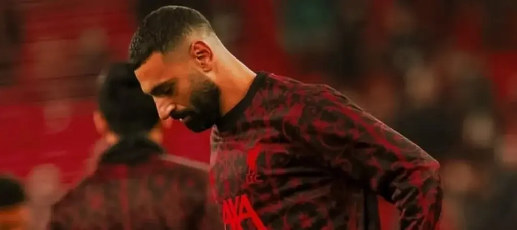 Slot revela insatisfação de Salah com reserva no Liverpool