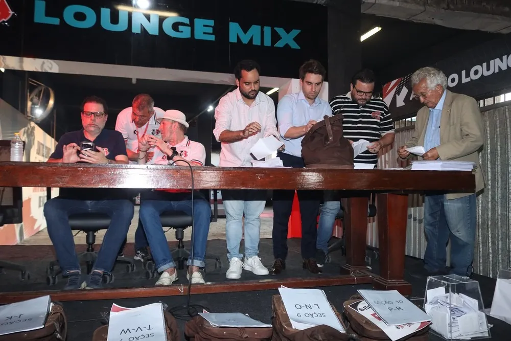 Presidente do Santa Cruz ressalta transparência após aprovação da SAF