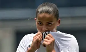 COPINHA FEMININA: Santos goleia e Corinthians empata com o Flamengo