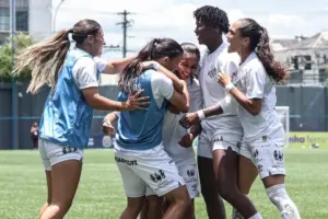 COPINHA FEMININA: Santos avança com tranquilidade, mas Corinthians fica pelo caminho