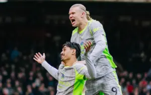 INGLÊS: Manchester City vence Nottingham Forest e pressiona Arsenal