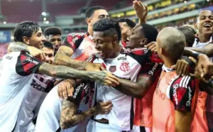 Flamengo quer bater Palmeiras e ser 'maior campeão do Brasil'