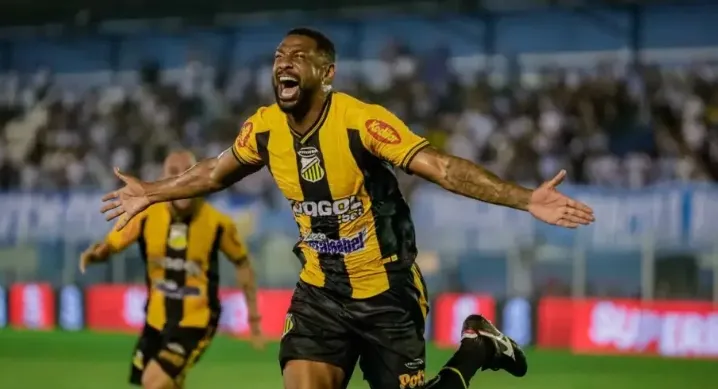 Kodilar (mangas) renova com o Novorizontino