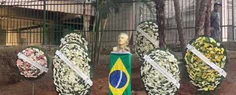 Busto de José Carlos Pace é vandalizado em Interlagos durante confusão entre visitantes