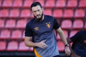 Sport é condenado e deve mais de R$ 8 milhões para ex-lateral