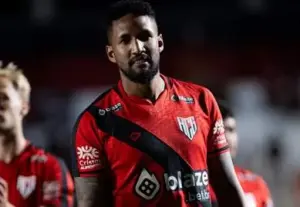 E o dinheiro pra pagar os atrasados da boleirada, Ponte Preta?