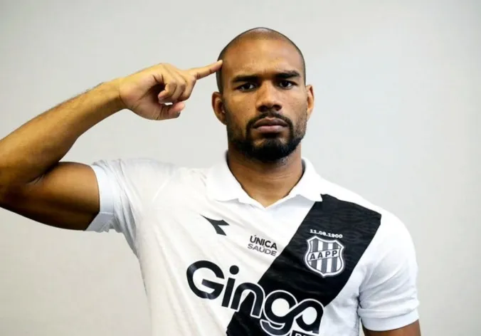 Lateral da Ponte Preta recebe sondagem de clube da Série A