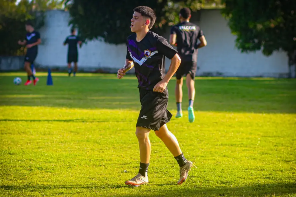 Falcon se reapresenta e inicia pré-temporada para o Campeonato Sergipano 2026 4 WhatsApp Image 2025 12 03 at 18.56.38