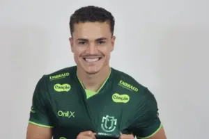 Maringá contrata atacante ex-Corinthians e Ponte Preta