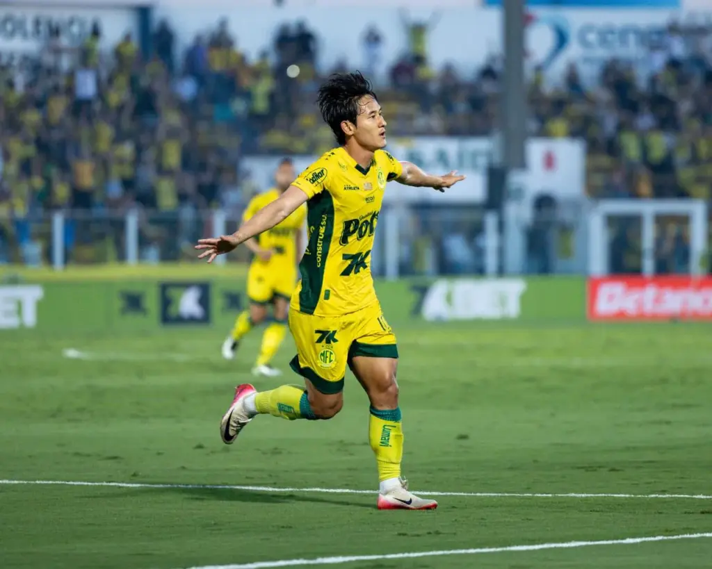 Eles ficam! Santos, Inter e Vitória ditam a Seleção FI da última rodada do Brasileirão 4 WhatsApp Image 2025 12 06 at 18.52.33