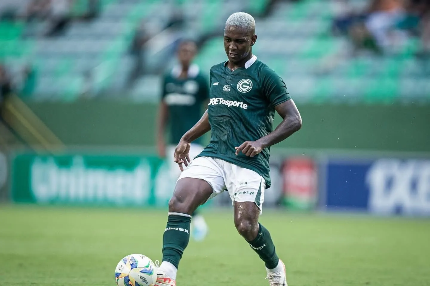 Amazonas contrata volante ex-Goiás e Ponte Preta para 2026 (Foto: Divulgação)