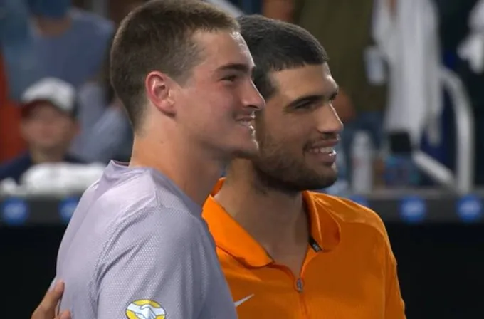 fonseca perde para alcaraz em amistoso