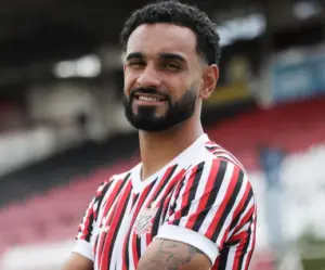 Série A4: Paulista de Jundiaí acerta a contratação de centroavante de 1,95 m