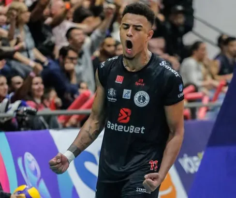 Atleta do Guarulhos denuncia torcedor por injúria racial em partida da Superliga de vôlei