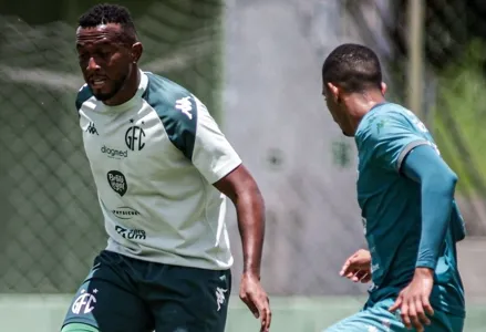 uZ8CyINc Guarani RaphaelSilvestre 2025