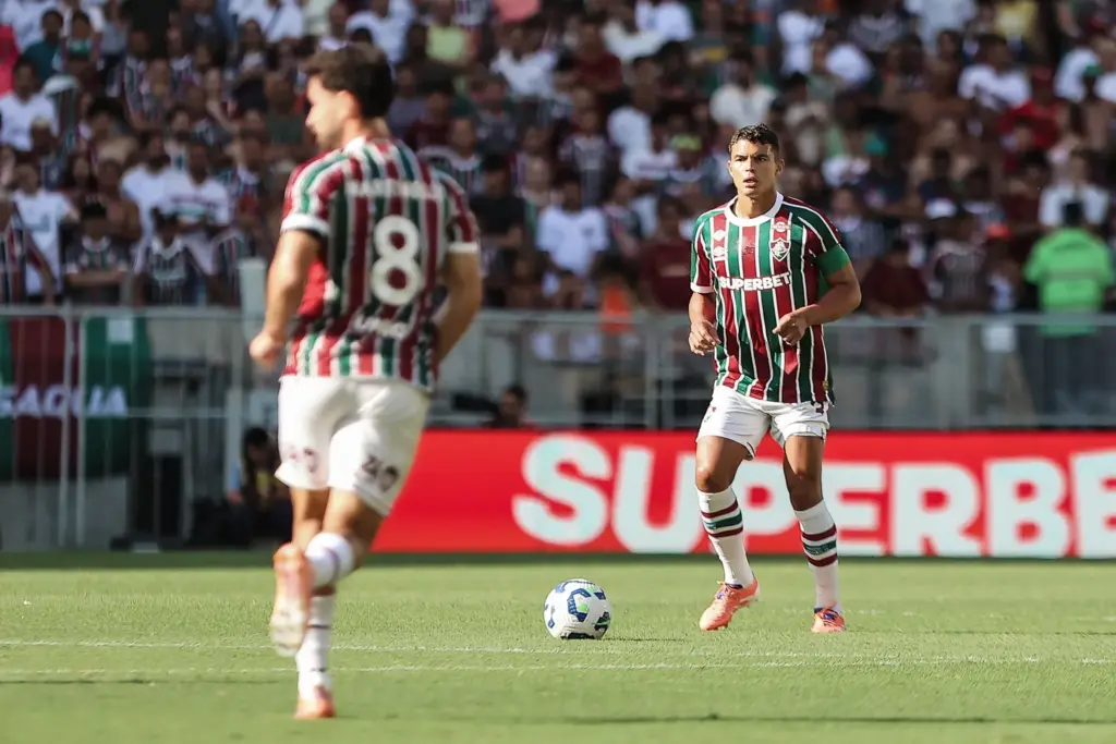 Thiago Silva se despede do Fluminense: 'Profundamente grato ao clube'