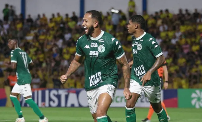 Geovane comenta passagem pelo Guarani e projeta sequência da carreira no Brasil