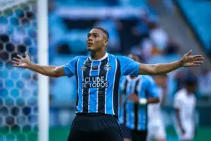 Grêmio 5 x 0 São Luiz - Carlos Vinícius comanda a goleada do Tricolor
