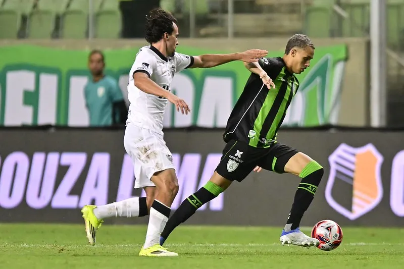 Foto: Mourão Panda / América