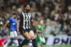 Atlético-MG 2 x 1 Cruzeiro - Galo vence clássico de virada e desencanta no Mineiro
