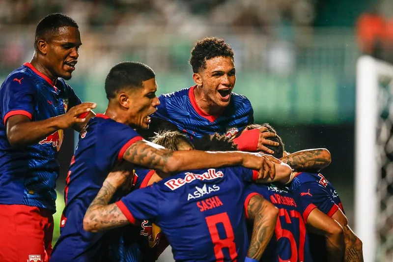 Coritiba 0 x 1 Red Bull Bragantino - Massa Bruta vence em jogo marcado por VAR