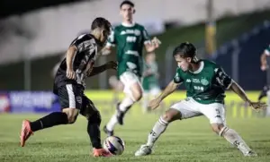 Correria e pouco futebol na derrota do Guarani pela Copinha