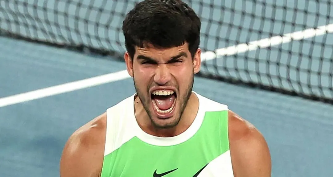 Alcaraz em ação no Australian Open (Foto: Reprodução-Instagram @carlitosalcarazz)