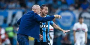 Grêmio quer permanência de Arthur, que aguarda decisão da Juventus