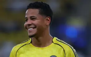 Benfica inicia conversas por contratação de Wesley, ex-Corinthians