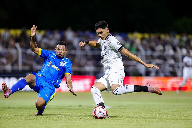 Sampaio Corrêa 2 x 1 Botafogo - Fogão tropeça e perde liderança