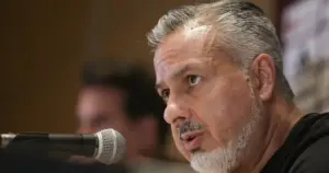 José Boto reforça interesse de Flamengo em Paquetá e alerta: 'Principal entrave é financeiro'