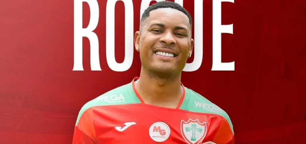 Portuguesa oficializa a contratação do lateral-esquerdo Caio Roque