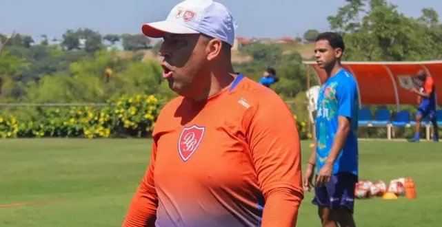 William Sander, técnico do Desportivo Brasil